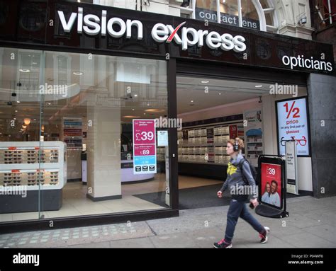 vision express oxford street photos
